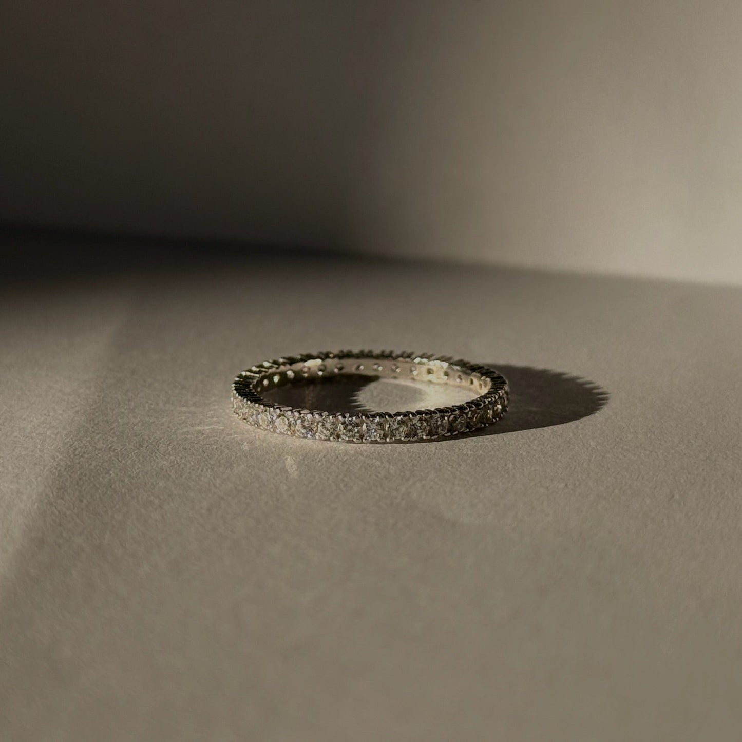 The Arimia Signature Ring