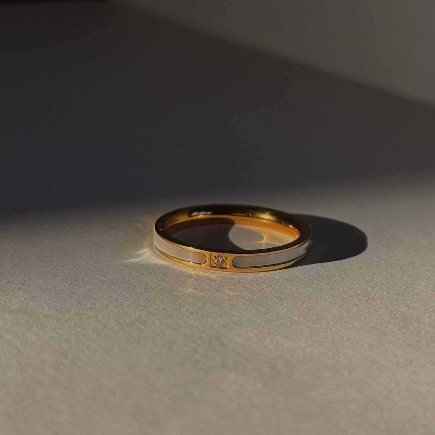 Luna Ring